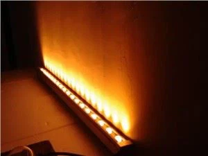 Vodootporna LED lampa za pranje zidova